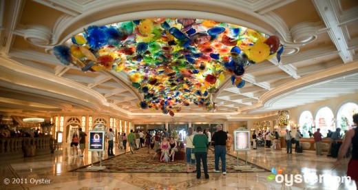 lobby bellagio v209795 w902 520x276 The Best Places in the World to be on New Years Eve