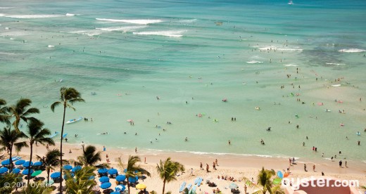 oahu waikiki beach v18335 w902 520x276 The Best Places in the World to be on New Years Eve