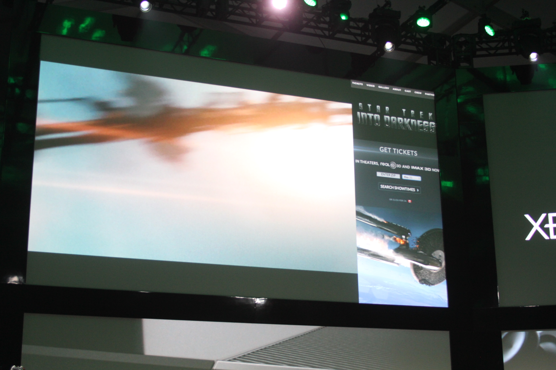 introduces Xbox One with 8GB RAM, USB 3.0, WiFi coming 'later this year'