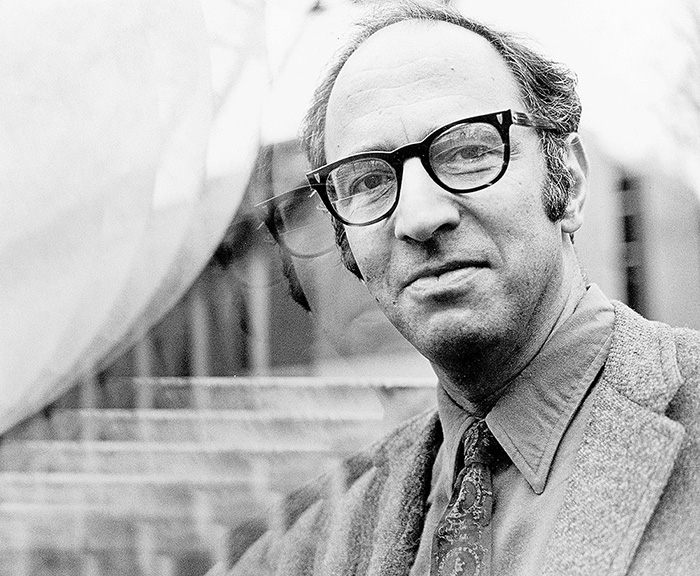 Thomas Kuhn's The Structure of Scientific Revolutions Review